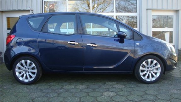 Opel Meriva - 1.4 Turbo Cosmo/ Navigatie/ Lederen bekleding - 1