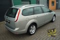 Ford Focus Wagon - 1.6 Airco, Isofix, Parkeerhulp, APK 6-21 - 1 - Thumbnail