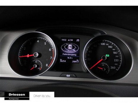 Volkswagen Golf Variant - 1.0 TSI Connected Series (Automaat) - 1