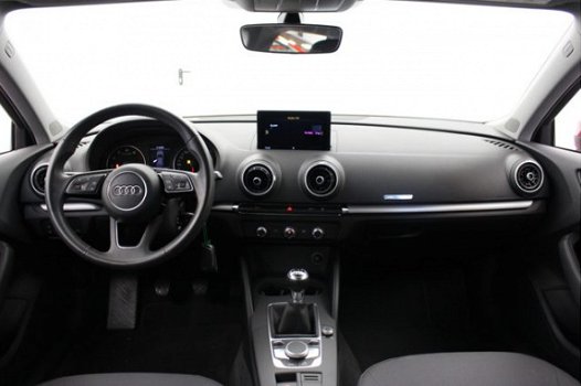 Audi A3 Sportback - 1.0 TFSI 116PK Xenon Airco Navi-voorbereid - 1