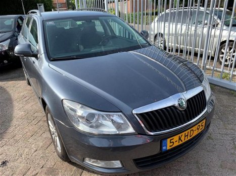 Skoda Octavia Combi - 1.6 TDI Greentech Elegance - 1