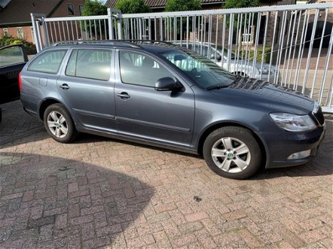 Skoda Octavia Combi - 1.6 TDI Greentech Elegance - 1