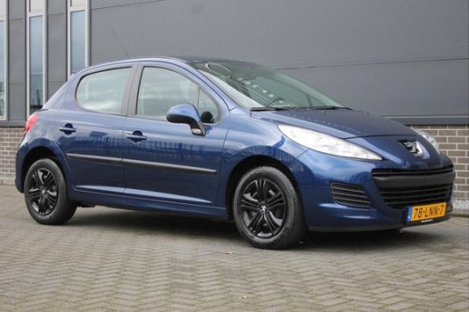 Peugeot 207 - 1.4 VTi X-Line / 95 PK / Premium-Pakket / Trekhaak / 2e eigenaar / dealer onderhouden - 1