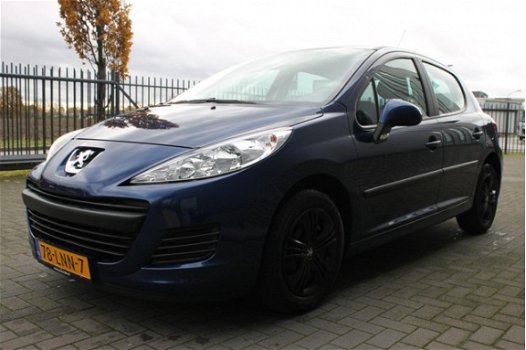 Peugeot 207 - 1.4 VTi X-Line / 95 PK / Premium-Pakket / Trekhaak / 2e eigenaar / dealer onderhouden - 1