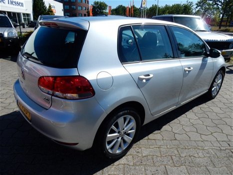 Volkswagen Golf - 1.2 TSI Tour II BlueMotion / cruise / 5 deurs - 1