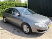 Volkswagen Passat - 1.9 TDI Comfortline - 1 - Thumbnail