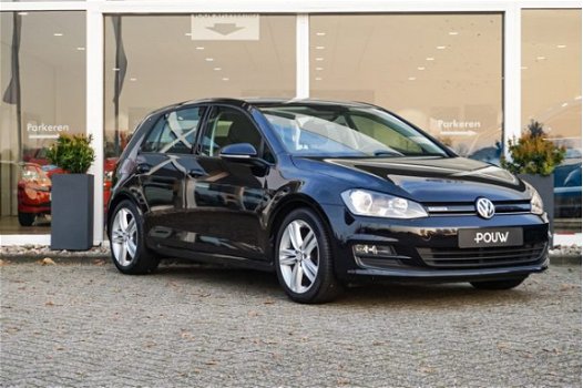 Volkswagen Golf - 1.0 TSI 115pk Edition + Navigatie + Airco - 1