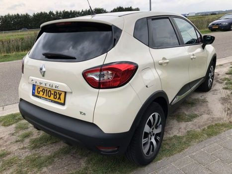 Renault Captur - 0.9 TCe 90Pk Limited Climat MediaNav DAB+ PDC a Stoelverw v 16