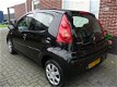 Peugeot 107 - 1.0-12V Black & Silver - 1 - Thumbnail