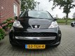 Peugeot 107 - 1.0-12V Black & Silver - 1 - Thumbnail