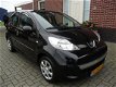 Peugeot 107 - 1.0-12V Black & Silver - 1 - Thumbnail