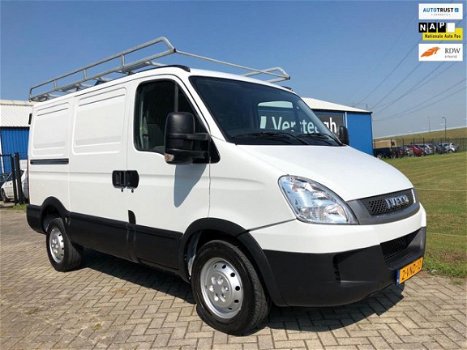 Iveco Daily - 35 S 14V EEV 300 H1 |Airco|1e Eigenaar|Trekhaak - 1