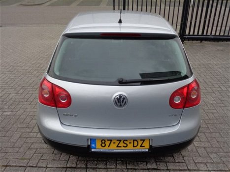 Volkswagen Golf - 1.9 TDI Trendline - 1