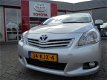 Toyota Verso - 1.8 VVT-i Aspiration Climate-/Cruise Control & trekhaak (1300kg) - 1 - Thumbnail
