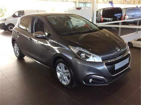 Peugeot 208 - 1.2 PureTech Signature 82 *€2718, - * Korting van €21.218 voor €18.500, - 1