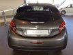 Peugeot 208 - 1.2 PureTech Signature 82 *€2718, - * Korting van €21.218 voor €18.500, - 1 - Thumbnail