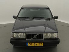 Volvo 940 - 2.3 Malmö Comfort sedan / automaat / leder / airco / trekhaak / youngtimer