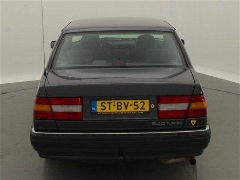 Volvo 940 - 2.3 Malmö Comfort sedan / automaat / leder / airco / trekhaak / youngtimer - 1