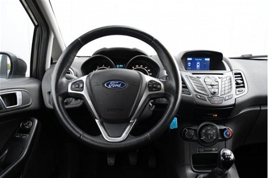 Ford Fiesta - 1.0 80pk 5D Style Ultimate NAVI|PDC V+A|CRUISE|15