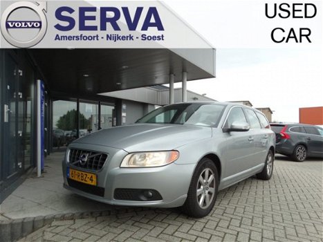 Volvo V70 - D3 Automaat / Navigatie - 1