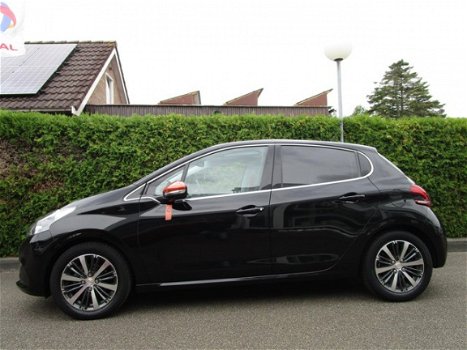 Peugeot 208 - 1.2 110 ROLAND GARROS AUTOMAAT - 1