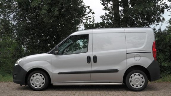 Opel Combo - 1.6 CDTi L1H1 - Airco - 2x Schuifdeur - Achterklep - Vol opties - Inruil mogelijk - 1