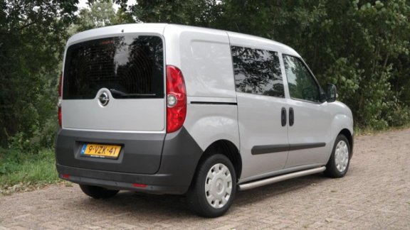 Opel Combo - 1.6 CDTi L1H1 - Airco - 2x Schuifdeur - Achterklep - Vol opties - Inruil mogelijk - 1