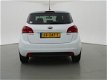 Kia Venga - 1.4 CVVT FIRST EDITION + NAVIGATIE / CAMERA - 1 - Thumbnail