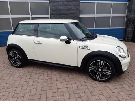 Mini Mini One - 1.4 Anniversary Business Navi/17