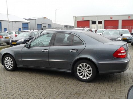 Mercedes-Benz E-klasse - 220 CDI Elegance AUT|BJ2007|KM 209.000| PDC|Clima|Cruis - 1