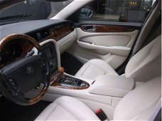 Jaguar XJ - 4.2 V8 YOUNGTIMER VERKOCHT Vol Optie`s