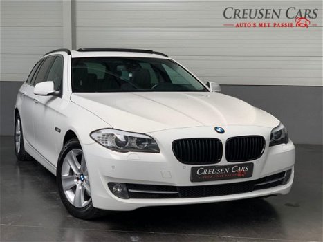 BMW 5-serie Touring - 523i High Executive Panorama dak//Navi//Xenon//Leder//2xPDC - 1