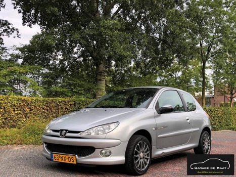 Peugeot 206 - XS Quicksilver 1.4-16V - 1