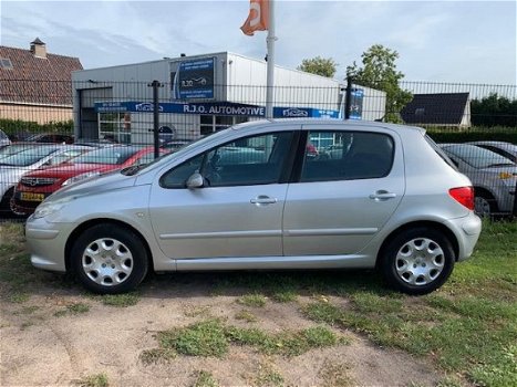 Peugeot 307 - 1.6-16V XS apk/NAP/airco/trekhaak - 1