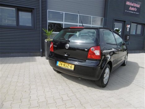 Volkswagen Polo - 1.4-16V Sport Uitv Airco Apk 05-09-2020 - 1