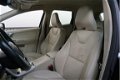 Volvo XC60 - 2.4 D5 Momentum 206Pk Navigatie. Nationale Autopas (NAP) - 1 - Thumbnail