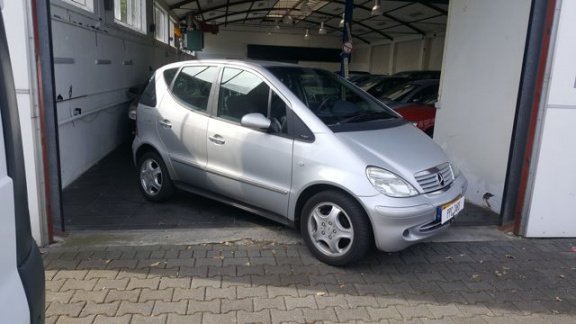 Mercedes-Benz A-klasse - 160 Avantgarde mooiste van Nederland - 1