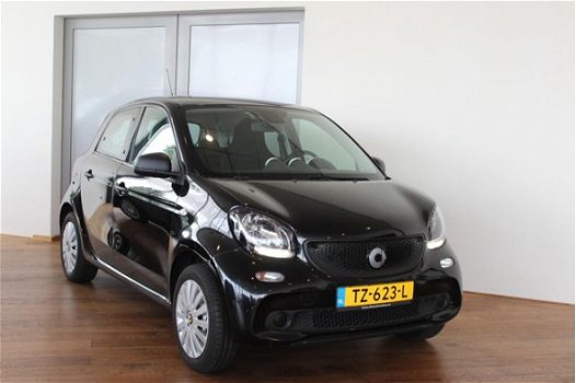 Smart Forfour - 1.0*AIRCO*BLUETOOTH*LED*BOTS WARSCH.*CRUISE - 1