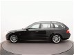 BMW 5-serie Touring - 523i M-pakket OrigNL NAP | Vol opties | Breedbeeld | Stoelverwarming | - 1 - Thumbnail