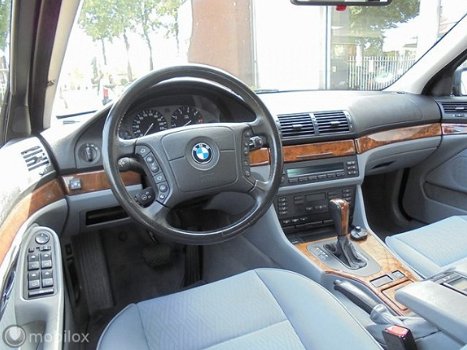 BMW 5-serie - e39 540i Executive LPG/Youngtimer - 1