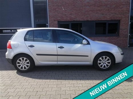 Volkswagen Golf - 1.6 FSI Comfortline NAP APK 5 DEUR'S 1E EIGENAAR APK 02-2020 - 1