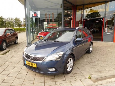 Kia Cee'd Sporty Wagon - 1.4 CVVT Seven - 1