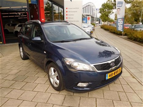 Kia Cee'd Sporty Wagon - 1.4 CVVT Seven - 1