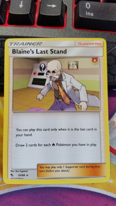 Blaine's Last Stand  52/68  Rare Sun & Moon: Hidden Fates