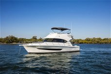 Riviera 39 Open Flybridge