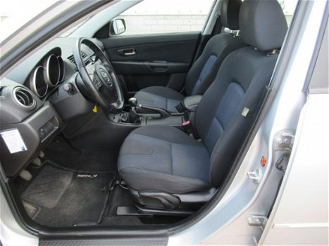 Mazda 3 Sport - 1.6 Touring [ airco, audio, trekhaak, pdc ] - 1