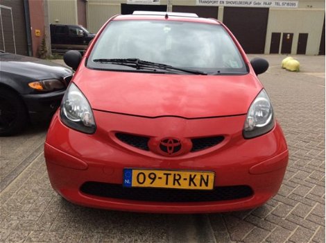 Toyota Aygo - 1.0 12V VVT-I SPORT - 2007 - APK 3-2020 - 1