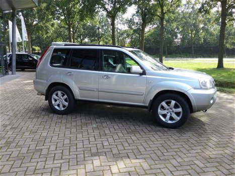 Nissan X-Trail - 2.0 Columbia Style 2wd HELE MOOIE AUTO MET TREKHAAK - 1