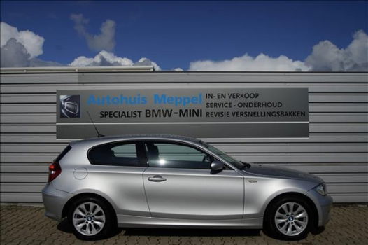 BMW 1-serie - 116i Exe AUTOMAAT PDC ECC 69Dkm €121 P/M - 1