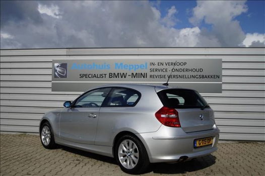 BMW 1-serie - 116i Exe AUTOMAAT PDC ECC 69Dkm €121 P/M - 1